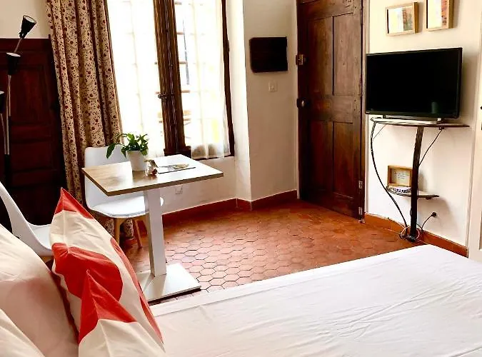 Le 1835, Rouge-corail Apartment Moustiers-Sainte-Marie