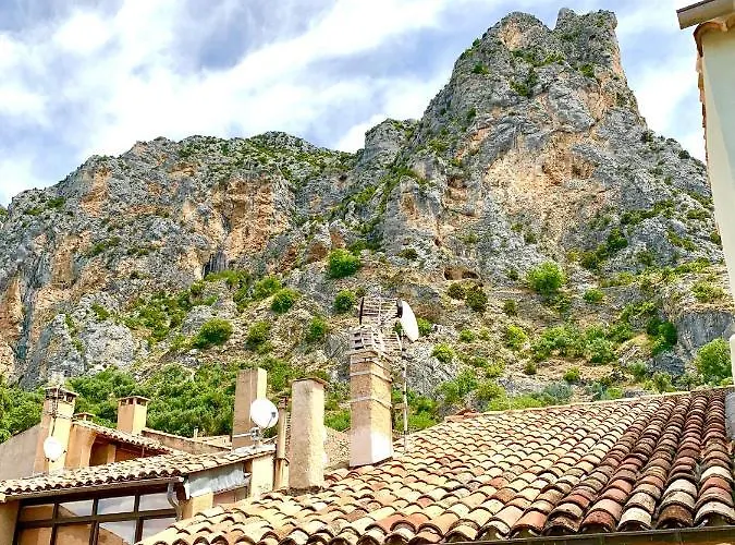 Le 1835, Rouge-corail Apartment Moustiers-Sainte-Marie