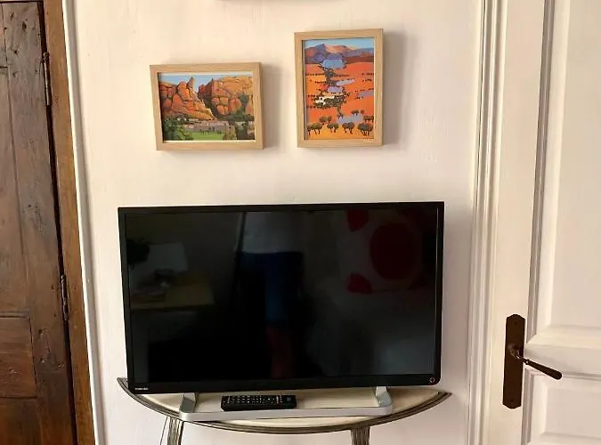 Le 1835, Rouge-corail Moustiers-Sainte-Marie